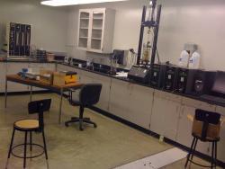 مطالعات ژئوتکنیک (آزمایشگاه خاک)-pic1